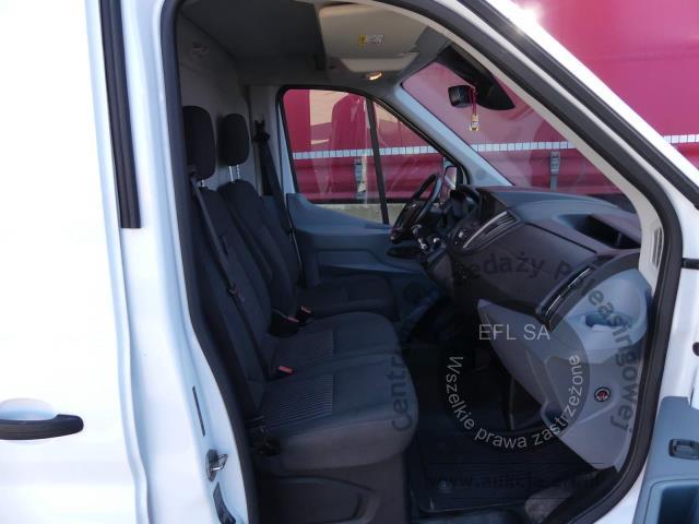 8 - FORD TRANSIT 2.0 130KM FURGON 2019r.