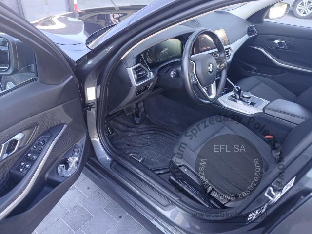 7 - BMW Seria 3 318i aut 2021r. KR1WP85 UWAGA!! Pojazd znajduje się w lokalizacji: Jawornik 90, Myślenice 32-400