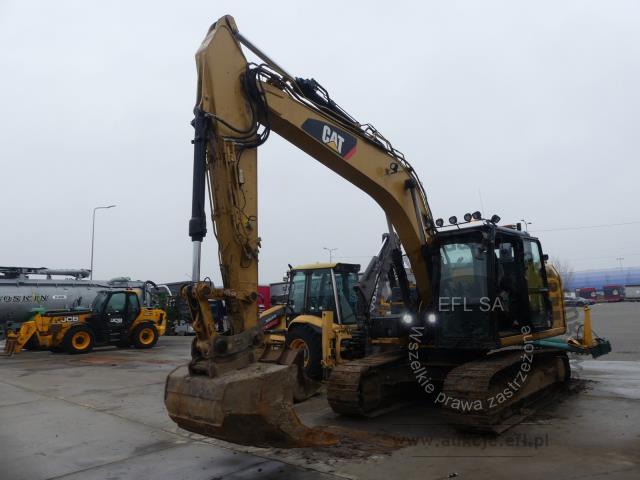 3 - Koparka gąsienicowa CATERPILLAR 318 EL 2015r.