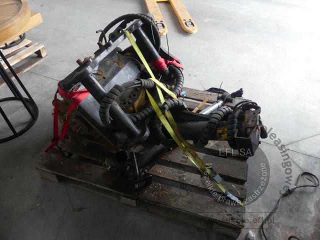 31 - Koparka gąsienicowa CATERPILLAR 318 EL 2015r.