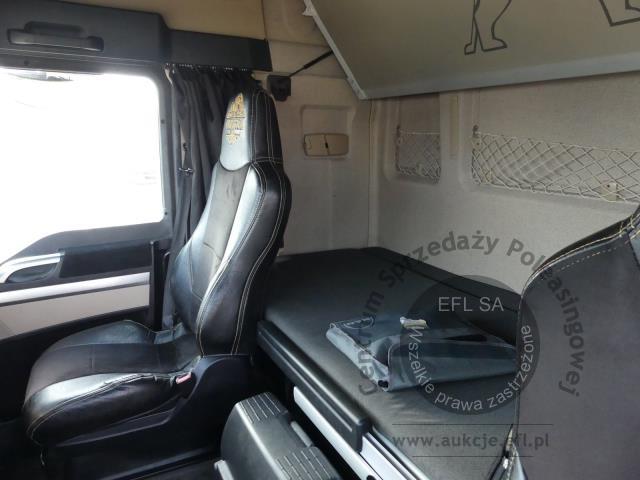 13 - MAN TGX 26.420 6X2-2 LL AUTOMAT 2017r.