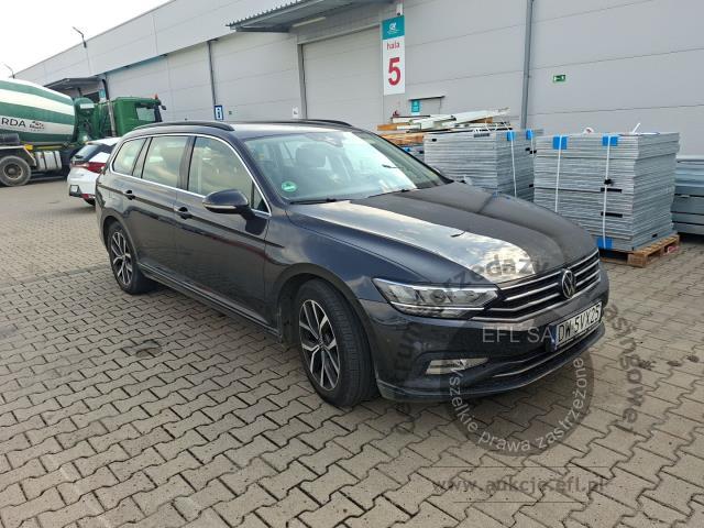 4 - Volkswagen Passat 1.5 TSI EVO Business 2023r. DW5VX25 Magnice