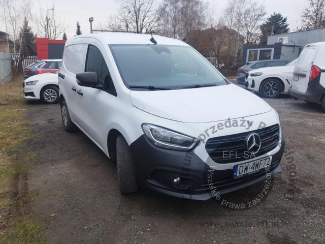5 - Mercedes  Citan 110 CDI L1 2022r. DW4WF72 Pojazd znajduje się w firmie ARCTOS GROUP sp. z o.o. Al. Krakowska 7, 02-183 Warszawa
