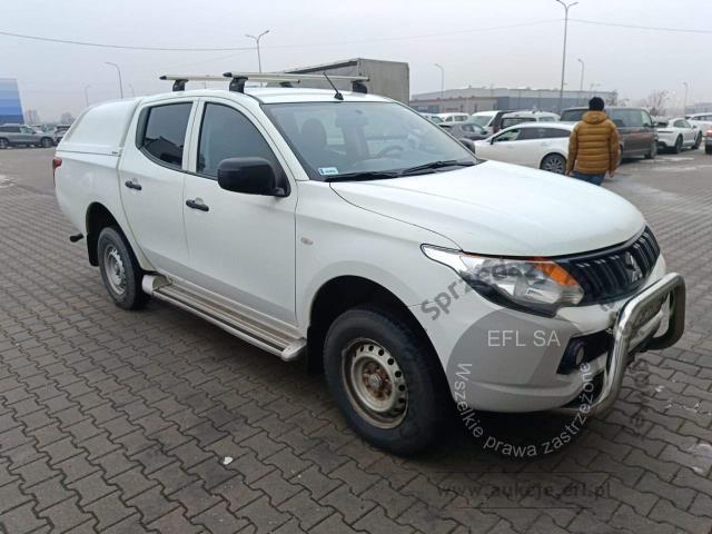 2 - Mitsubishi  L200 2.4 d DC Invite 2019r. KR3PH76 Magnice