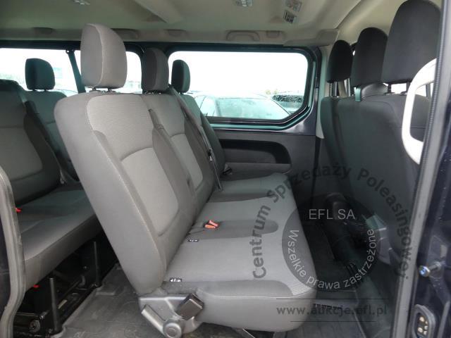 13 - RENAULT / CARPOL TRAFIC BLUE DCI 150  2023r.