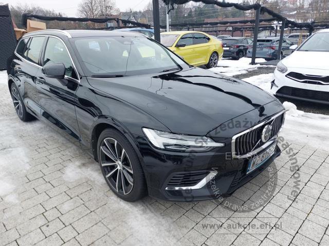 4 - VOLVO  V60 2023r. WZ819GF Pojazd znajduje się w firmie AACAR sp. z o.o. Kasztanowa 5, 32-400 Jawornik