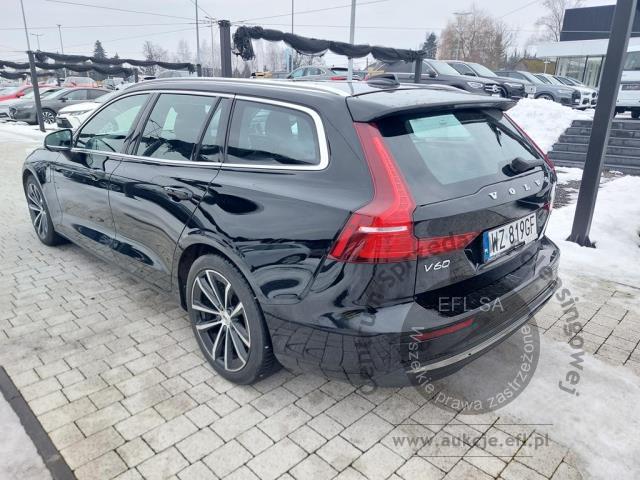 5 - VOLVO  V60 2023r. WZ819GF Pojazd znajduje się w firmie AACAR sp. z o.o. Kasztanowa 5, 32-400 Jawornik