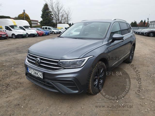 1 - Volkswagen Tiguan Allspace 2.0 TSI 4Mot.  2021r. USZKODZONY PO3WW24 Pojazd znajduje się w firmie ARCTOS GROUP sp. z o.o. Al. Krakowska 7, 02-183 Warszawa