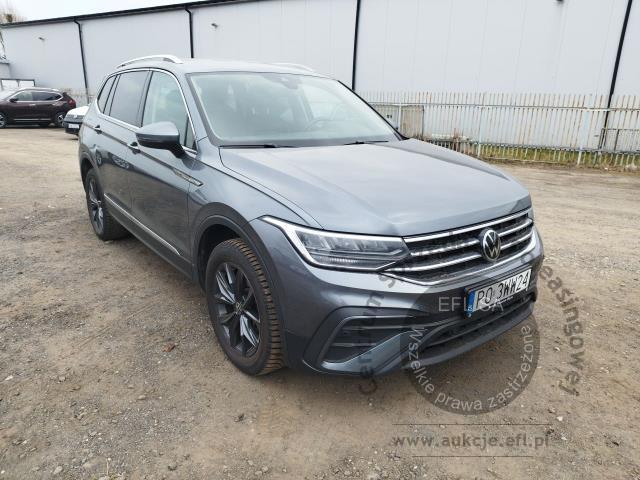 2 - Volkswagen Tiguan Allspace 2.0 TSI 4Mot.  2021r. USZKODZONY PO3WW24 Pojazd znajduje się w firmie ARCTOS GROUP sp. z o.o. Al. Krakowska 7, 02-183 Warszawa