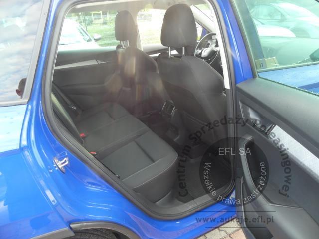9 - Skoda Karoq 2.0 TDI SCR 4x4 Ambition 2023r. WZ798FX AUTO MOTO CENTRUM Sp. z o.o. Poznań 61-312, ul. Ostrowska  328