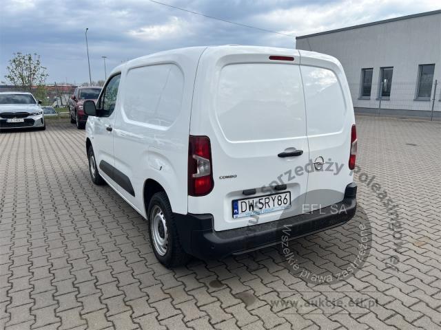 2 - Opel Combo Cargo 1.5 CDTI 2t Enjoy 2022r. DW5RY86 Magnice