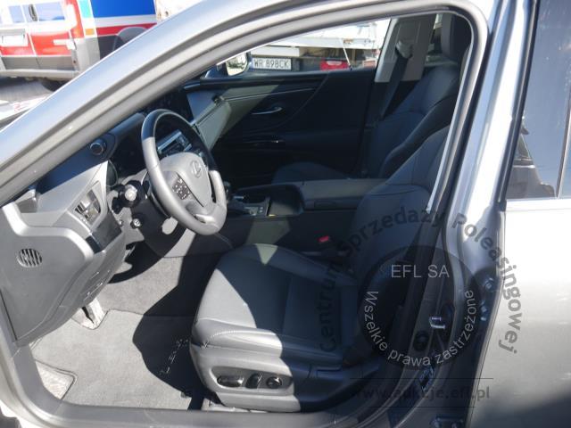 9 - LEXUS ES300H BUSINESS EDITION 2025r.