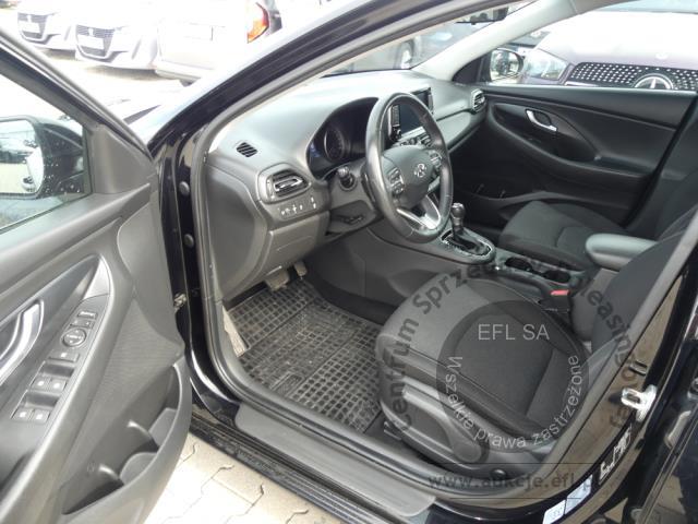 8 - HYUNDAI I30 1.6CRDI COMFORT DCT 2021r.