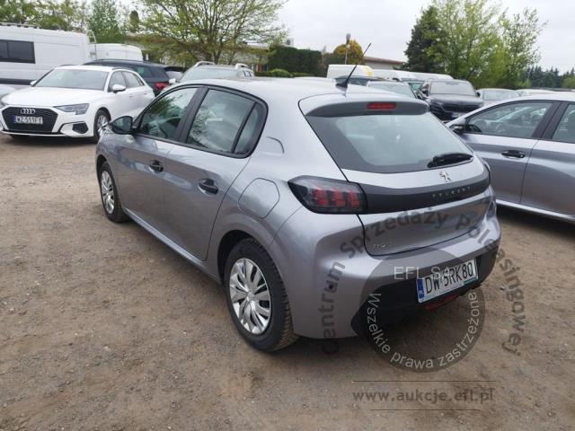 2 - Peugeot  208 1.2 PureTech Like 2021r. DW5RK80 Pojazd znajduje się w firmie ARCTOS GROUP sp. z o.o. Al. Krakowska 7, 02-183 Warszawa