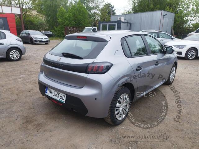 4 - Peugeot  208 1.2 PureTech Like 2021r. DW5RK80 Pojazd znajduje się w firmie ARCTOS GROUP sp. z o.o. Al. Krakowska 7, 02-183 Warszawa