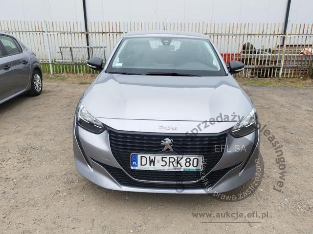 6 - Peugeot  208 1.2 PureTech Like 2021r. DW5RK80 Pojazd znajduje się w firmie ARCTOS GROUP sp. z o.o. Al. Krakowska 7, 02-183 Warszawa