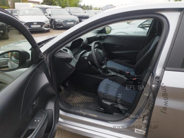 7 - Peugeot  208 1.2 PureTech Like 2021r. DW5RK80 Pojazd znajduje się w firmie ARCTOS GROUP sp. z o.o. Al. Krakowska 7, 02-183 Warszawa