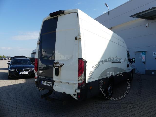 4 - IVECO 35S18 HI-MATIC FURGON 2017r.