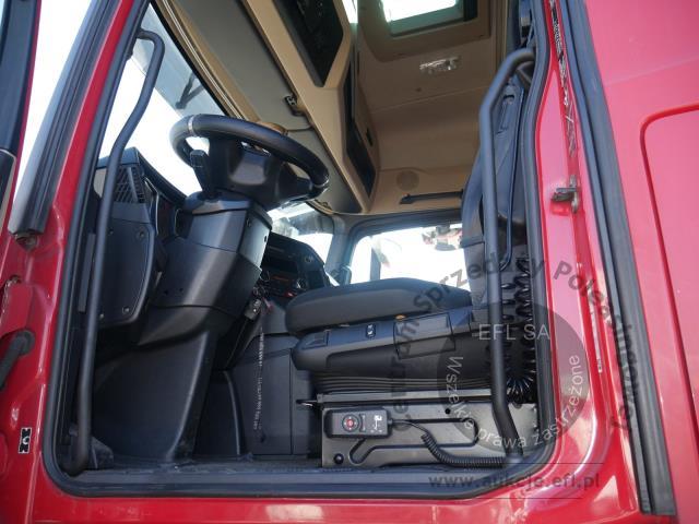 7 - MERCEDES - BENZ ACTROS 1842 BLUETEC 6 4X2  2017r.
