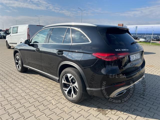 2 - MERCEDES BENZ GLC 300 DE 4-MATIC AVANTGARDE 2024r. DX25311 Magnice