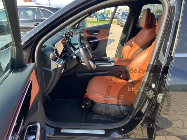 7 - MERCEDES BENZ GLC 300 DE 4-MATIC AVANTGARDE 2024r. DX25311 Magnice