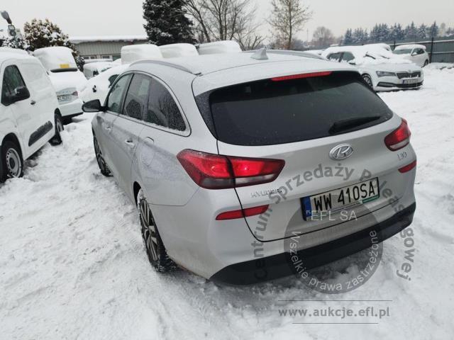9 - Hyundai i30 1.6 D Comfort DCT Kombi  2019r. WW410SA Pojazd znajduje się w firmie ARCTOS GROUP sp. z o.o. Al. Krakowska 7, 02-183 Warszawa