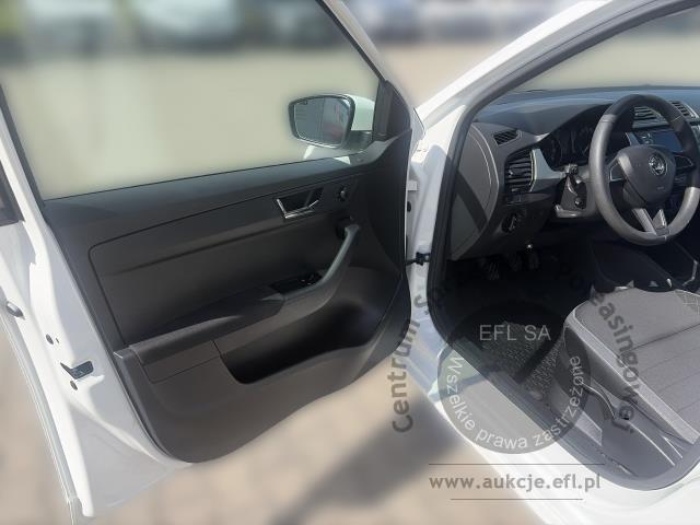 10 - SKODA FABIA 1.0 HATCHBACK 2019r.