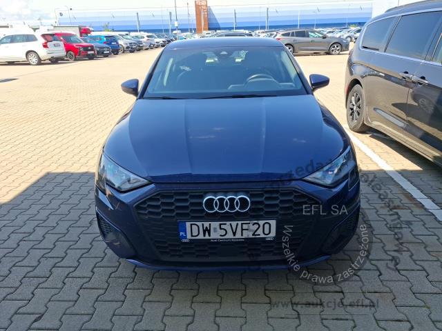 2 - Audi A3 30 TDI S tronic Hatchback 2023r. DW5VF20 Magnice
