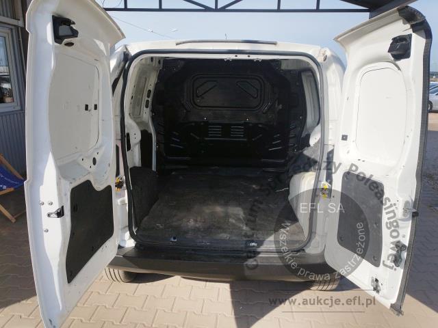 8 - Fiat Fiorino Van Fiorino 1.3 MJ Bas 2021r. WW358SU Pojazd znajduje się w firmie ARCTOS GROUP sp. z o.o. Al. Krakowska 7, 02-183 Warszawa