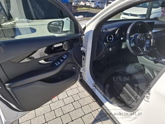 8 - Mercedes Klasa GLC GLC Coupe 200 4-Matic Hatchback 2022r. SK417WU Pojazd znajduje się w firmie AACAR sp. z o.o. Jawornik 90, 32-400 Myślenice