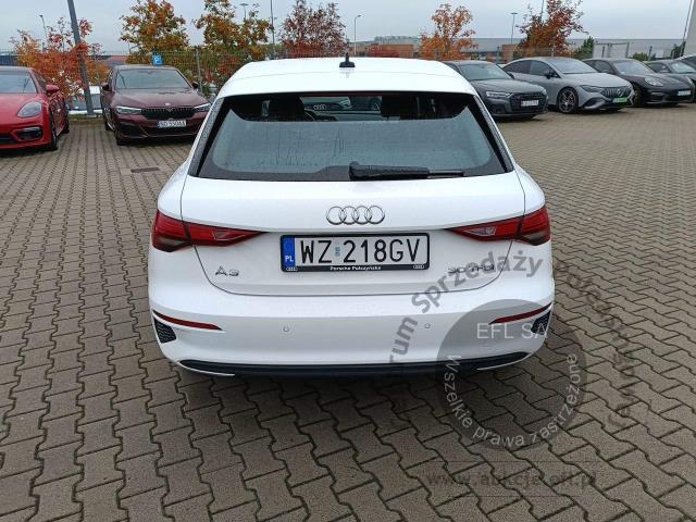 5 - Audi A3 30 TFSI mHEV S tronic 2023r. WZ218GV Magnice