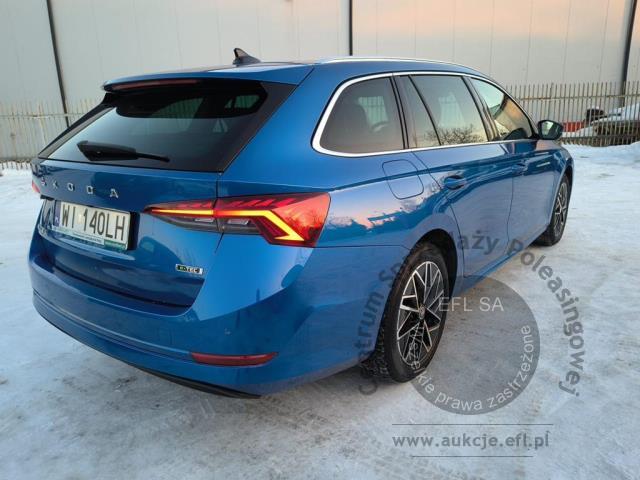 4 - Skoda  Octavia  2021r. WI140LH Pojazd znajduje się w firmie ARCTOS GROUP sp. z o.o. Al. Krakowska 7, 02-183 Warszawa