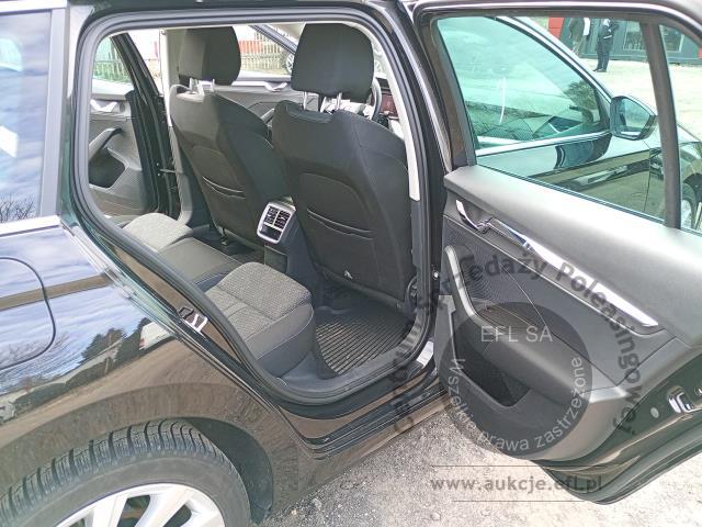 9 - SKODA Octavia 1.5 TSI e-Tec Style DS 2024r. DW1YL57 Pojazd znajduje się w firmie ARCTOS GROUP sp. z o.o. Al. Krakowska 7, 02-183 Warszawa