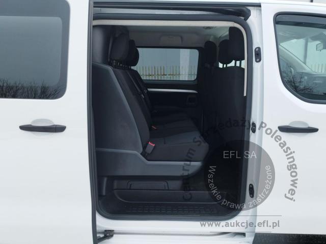 10 - Toyota ProAce Proace 2.0 D-4D Long 3,1t Active 2022r. GD2F472 UWAGA!! Pojazd znajduje się w firmie Arctos Sp. z o.o. Warszawa, Al. Krakowska 7, 02-183 Warszawa