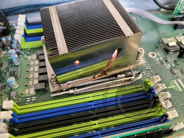 7 - Serwer Fujitsu D30