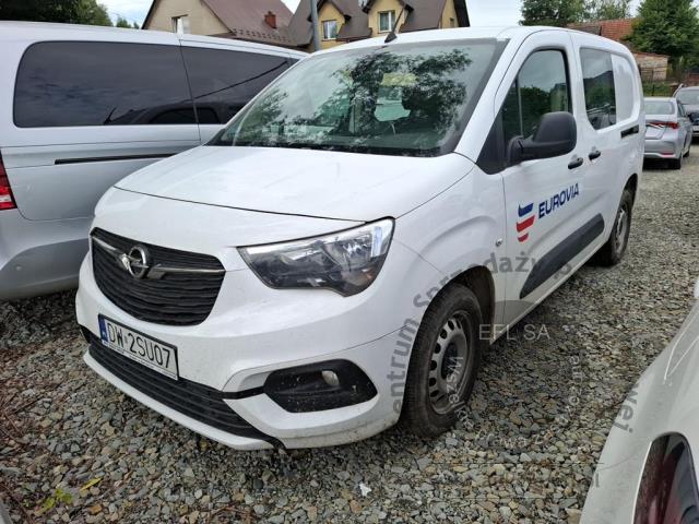1 - Opel  Combo  2022r. DW2SU07 Pojazd znajduje się w firmie AACAR sp. z o.o. Kasztanowa 5, 32-400 Jawornik