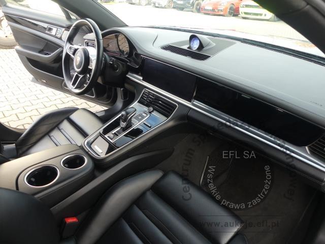 6 - PORSCHE PANAMERA 4 2.9 V-6 E-HYBRID 2018r.