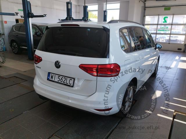 5 - Volkswagen Touran 2.0 TDI BMT Comfortline 2021r. WI562LC UWAGA!! Pojazd znajduje się w lokalizacji: Janki, Al. Krakowska 52, 05-090 Janki