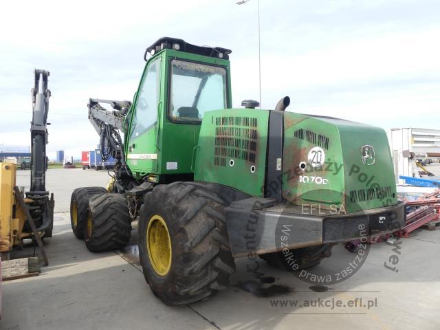 4 - Maszyna leśna harwester John Deere 1070D   2006r.