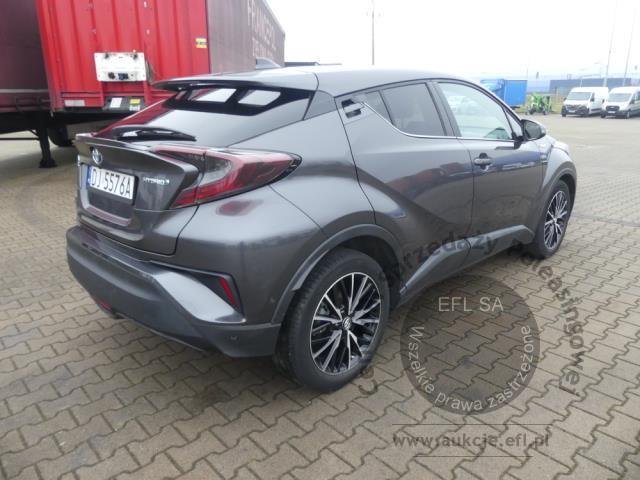 16 - TOYOTA C-HR 1.8 HYBRID CVT 2017r.