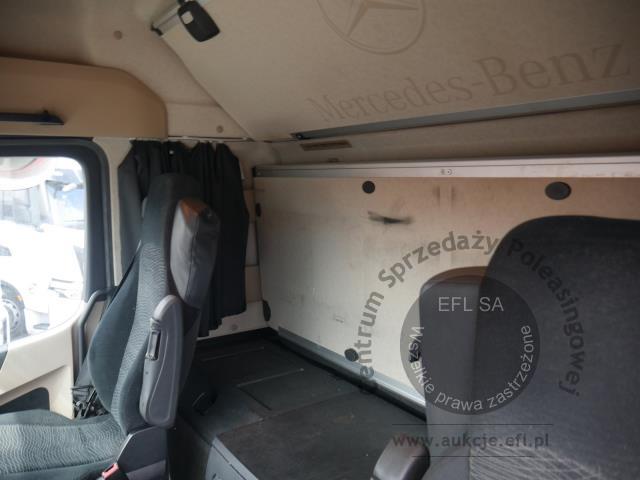 8 - MERCEDES - BENZ ACTROS 1842 BLUETEC 6 4X2 2017r.