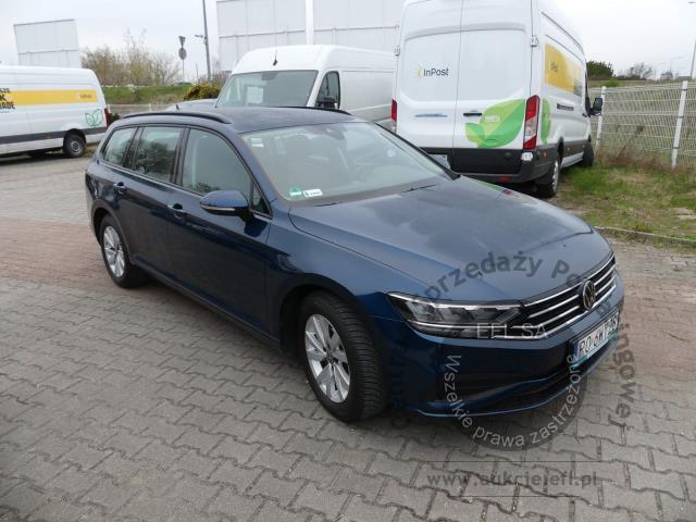 2 - Volkswagen Passat 2.0 TDI EVO Essence 2022r. PO6WY28 UWAGA!! Pojazd znajduje się w firmie AUTO MOTO CENTRUM sp. z o.o. ul. Ostrowska 328 (przy Trasie Katowickiej) 61-312 Poznań