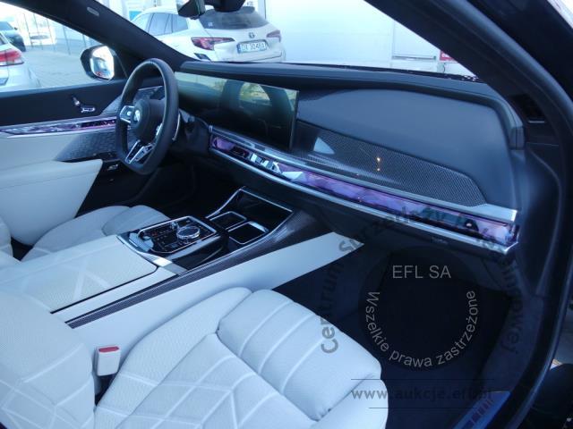 10 - BMW 740D XDRIVE 2025r.