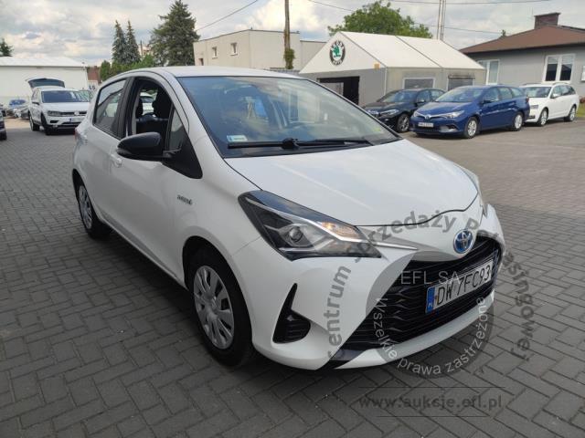 3 - Toyota Yaris Hybrid 100 Active 2019r. DW7FC93 UWAGA!! Pojazd znajduje się w lokalizacji: Janki, Al. Krakowska 52, 05-090 Janki