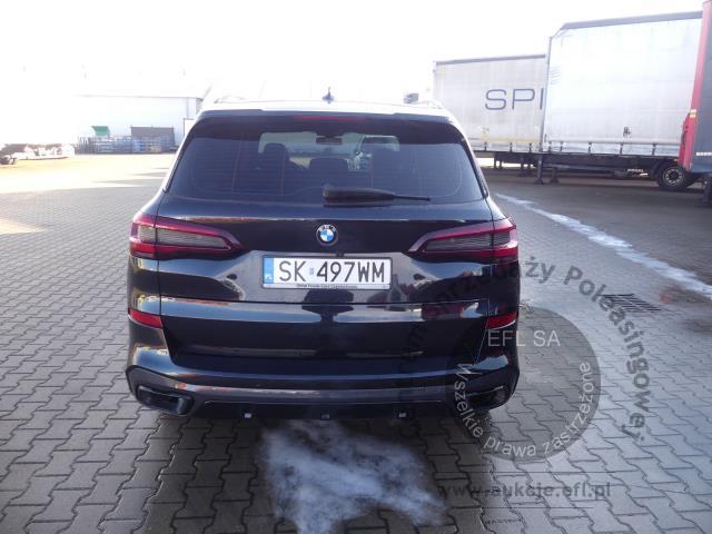 5 - BMW X5 xDrive25d sport-aut 2022r. SK497WM Magnice