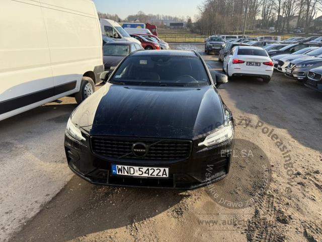 1 - Volvo V60 B4 D R-Design aut Kombi 2021r. WND5422A Pojazd znajduje się w firmie MDM AUTO sp. z o.o. ul. Zawodników 1, 80-729 Gdańsk