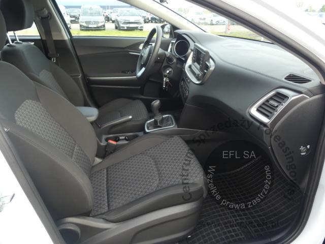 12 - Kia Ceed 1.0 T-GDI S Hatchback 2022r. DW5SW36 Magnice