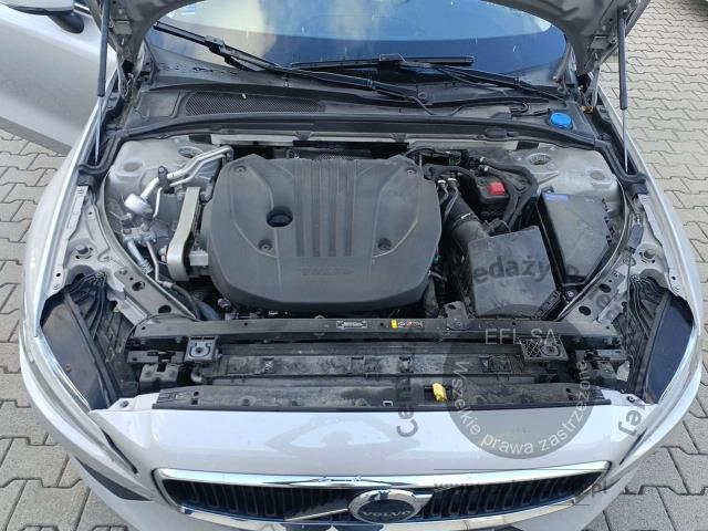 12 - Volvo Volvo V60 B3 B Core 2.0 MHEV 2023r. DW3VX82 Magnice
