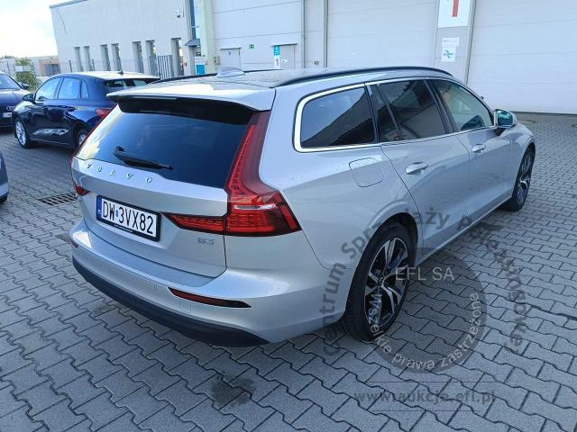 6 - Volvo Volvo V60 B3 B Core 2.0 MHEV 2023r. DW3VX82 Magnice