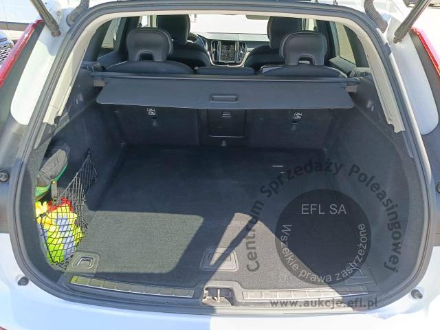 9 - Volvo XC60 B4 B Momentum Pro automat 2022r. WND9028A Magnice